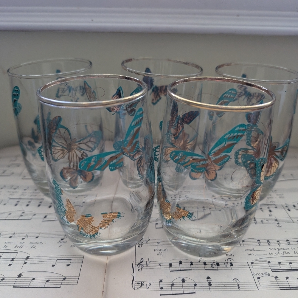 Butterfly Glass Tumbler with Gold Accents Set Of 5 Glasses - Picture 8 of 8